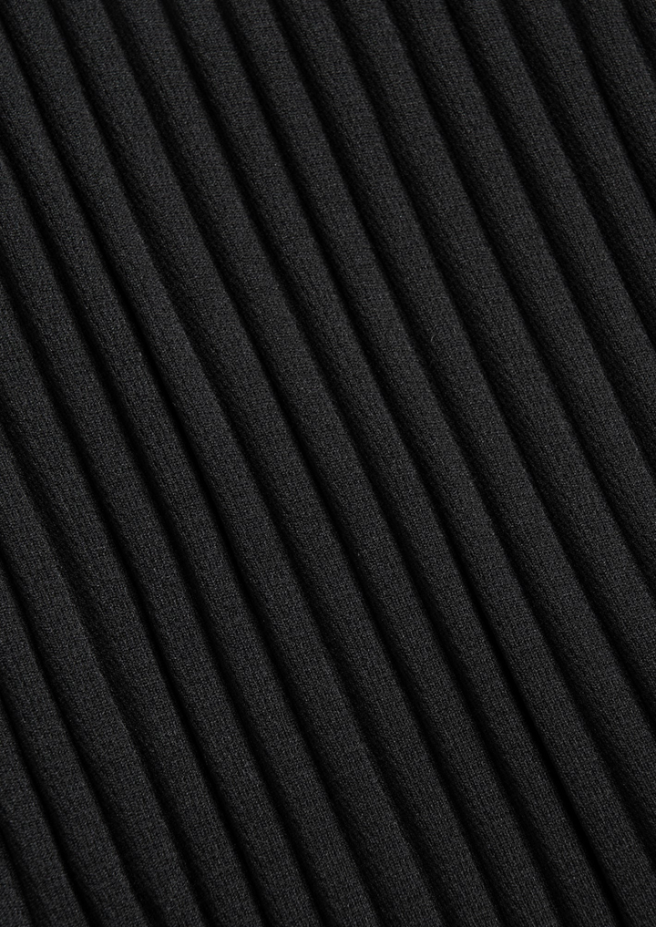 Stylish Pleated Summer Set