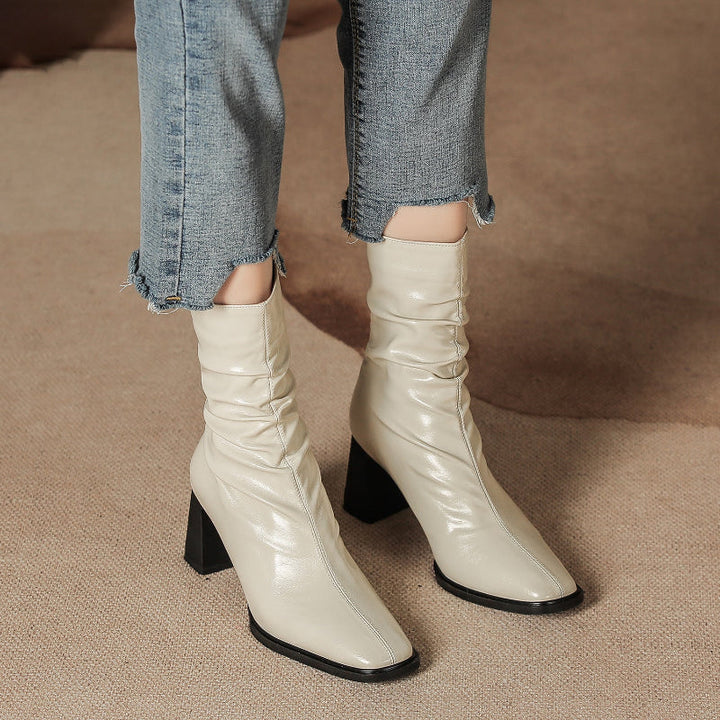 Chic Leather Slouch Boots