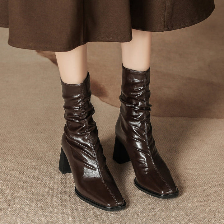 Chic Leather Slouch Boots