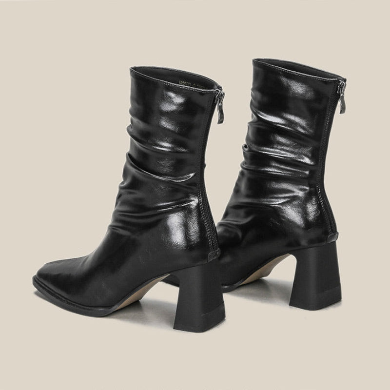 Chic Leather Slouch Boots